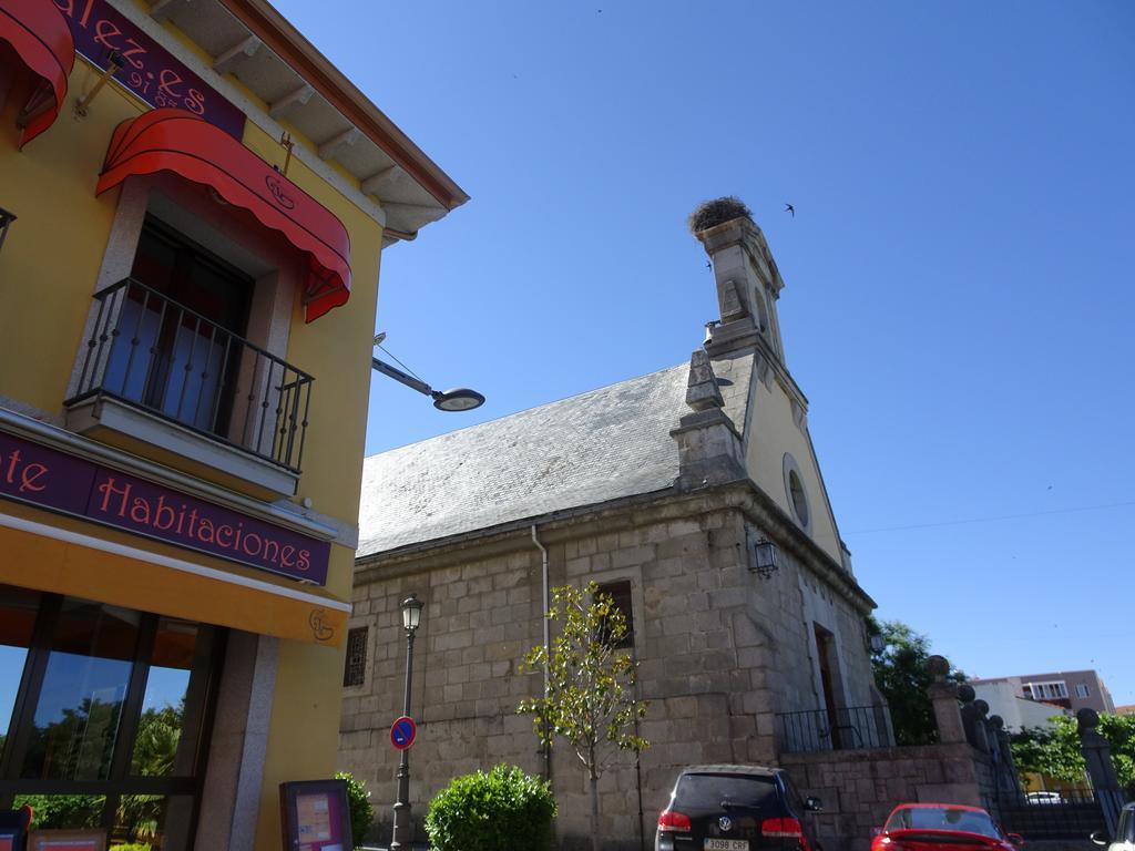 Hostal González Guadarrama Exterior foto