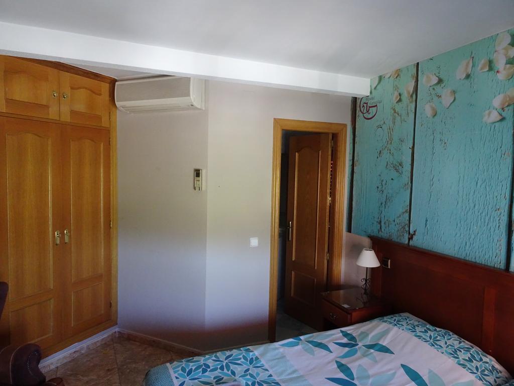 Hostal González Guadarrama Exterior foto